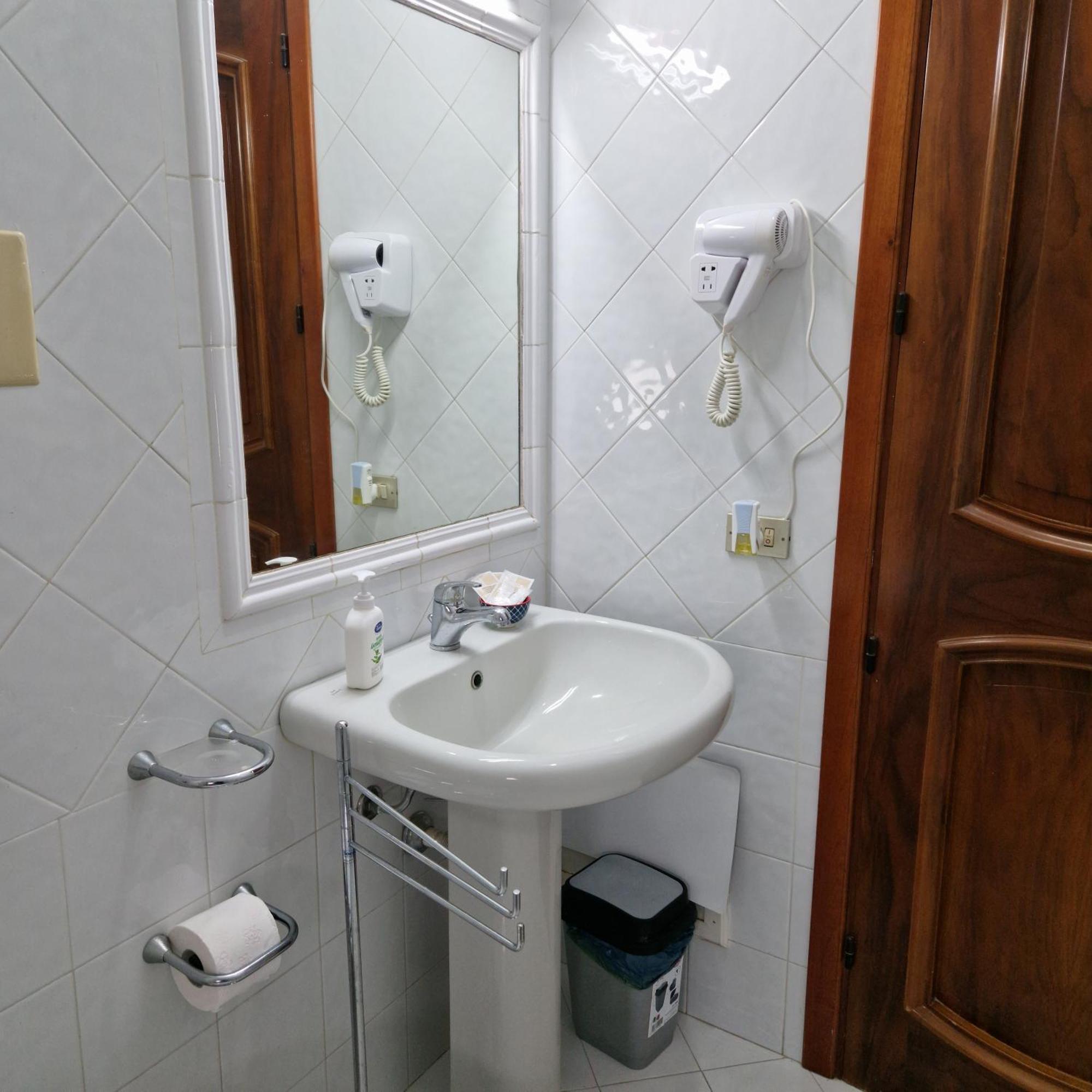 Rocksea Rooms Cefalù Buitenkant foto